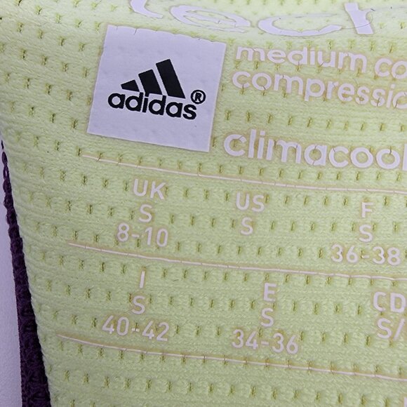 Adidas Sports Bra Size Small Womens Medium Compression Climacool Purple EUC - Picture 3 of 5